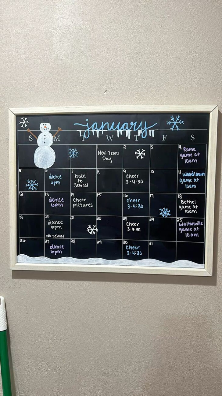August 2025 Calendar Ideas Chalkboard | Calendar 2025